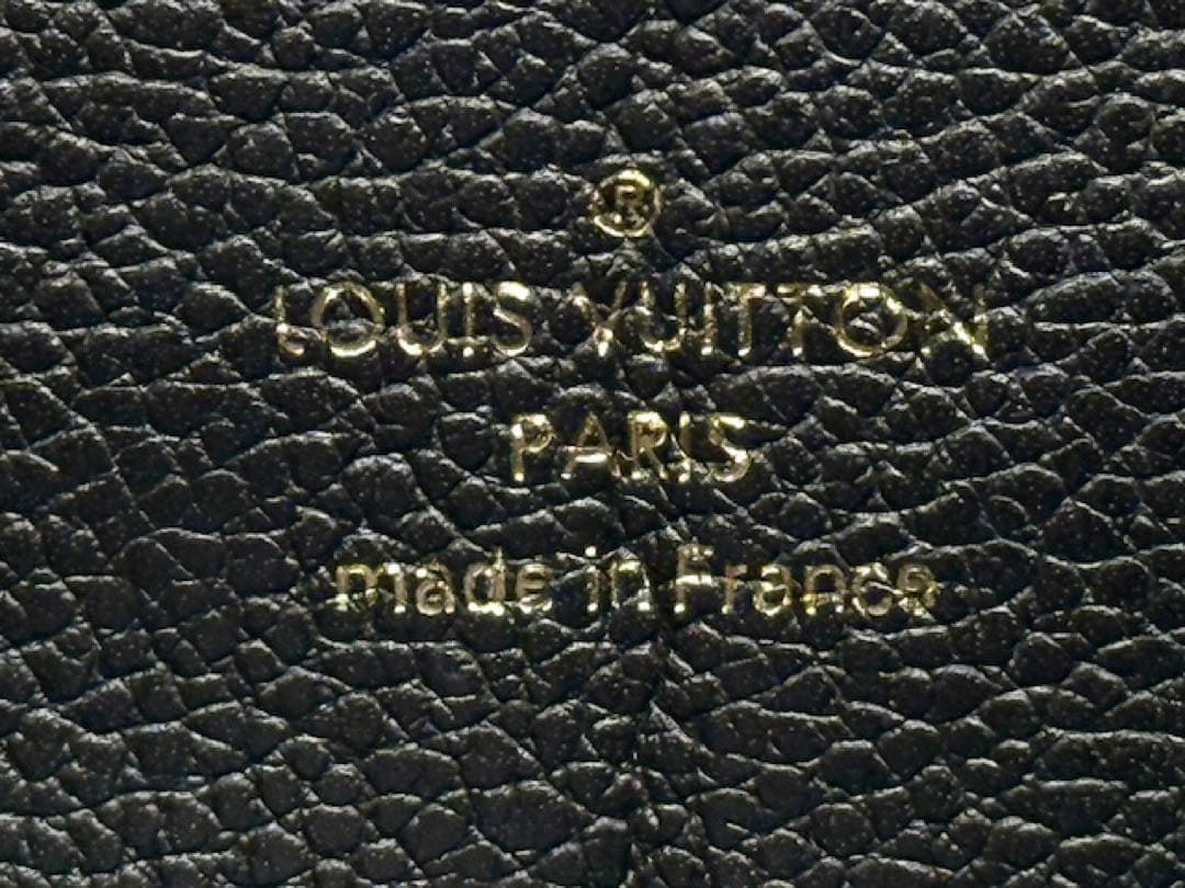 良品！ルイヴィトン　アンプラント　ジッピーウォレット　ブラック