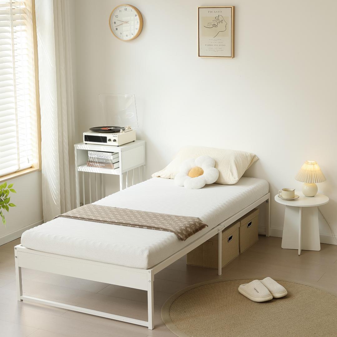 人気再入荷！【シングル】ベッドフレーム 木製×スチール パイプベッド　WHITE