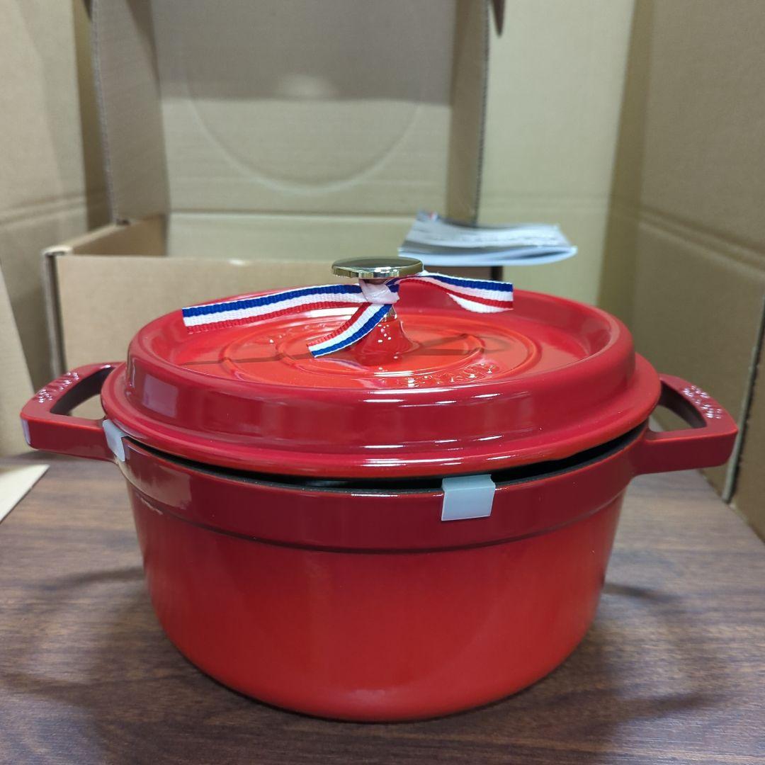 staub ストウブ ピコ ココット ラウンド チェリー 22cm 鍋 IH対応