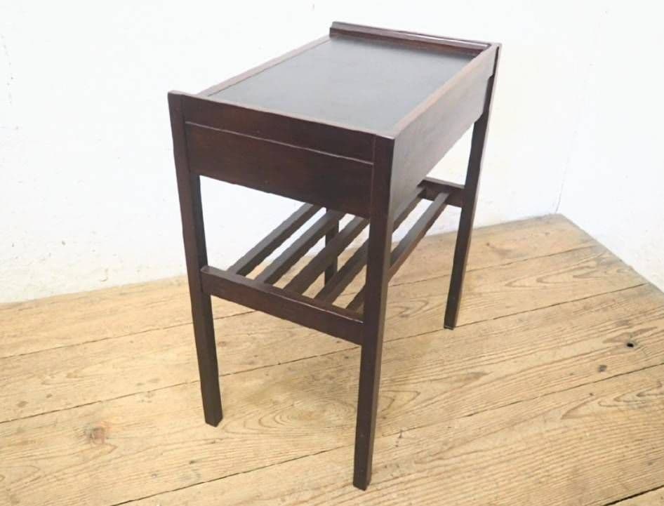 1073 オールドカリモク　サイドテーブル　デスク　陳列台　作業台　インテリア