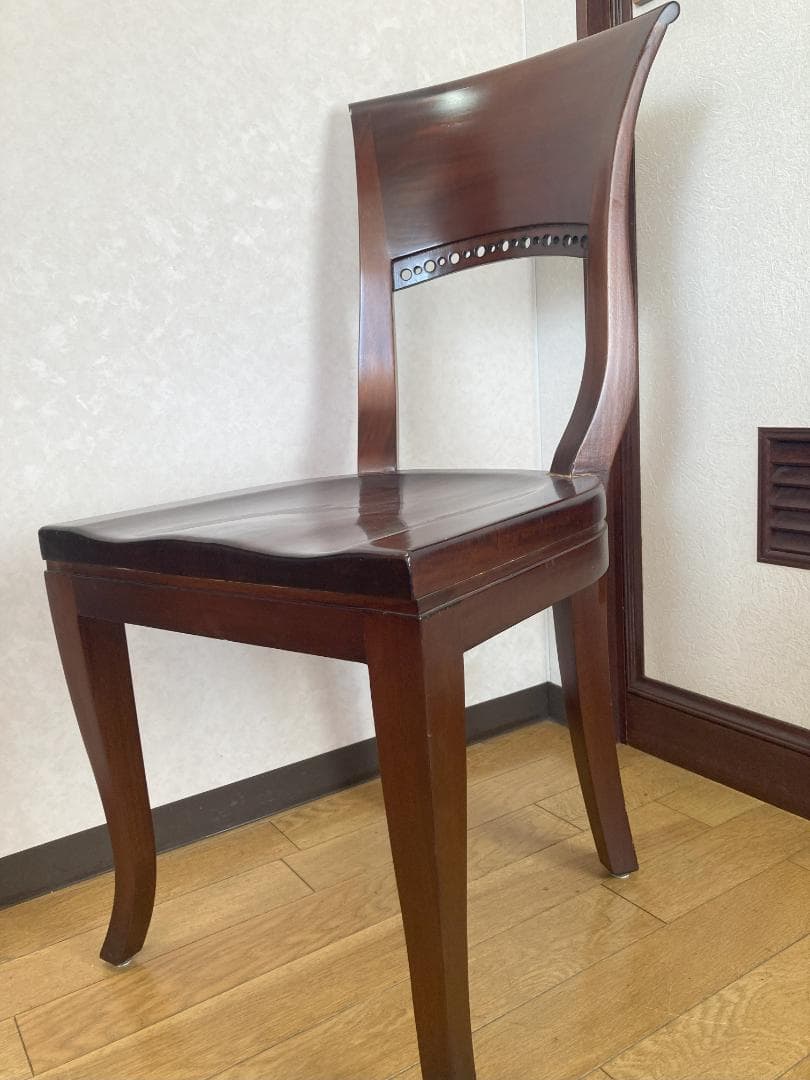 Lutiru 2　木製椅子 ダークブラウン