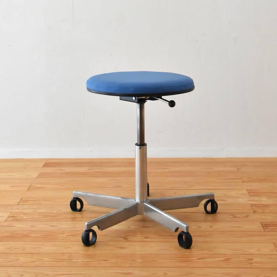 KEVI デンマーク　Fritz Hansen 昇降式　回転椅子　アルミナム