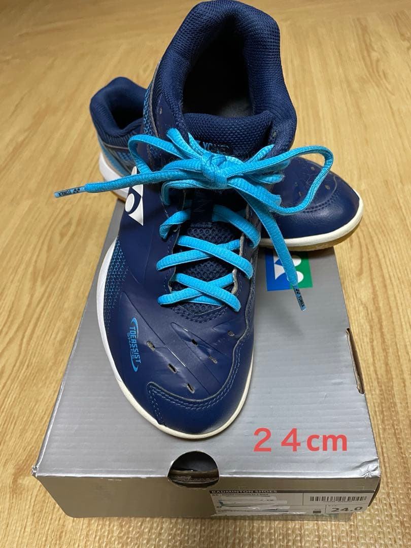 YONEX バドミントンシューズ パワークッション６５zワイド２４cm