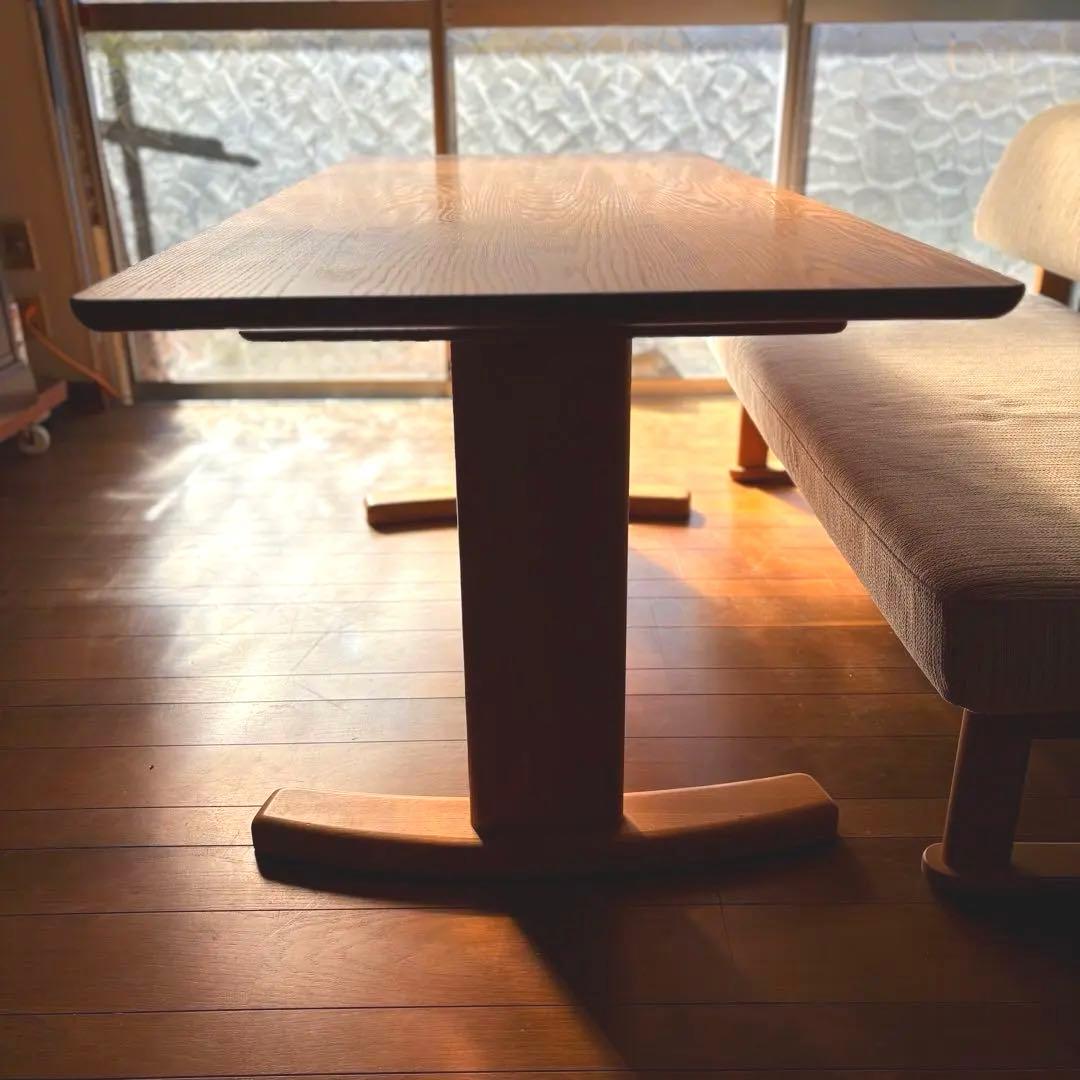 【NAGANOインテリア製・総無垢ダイニングテーブル】