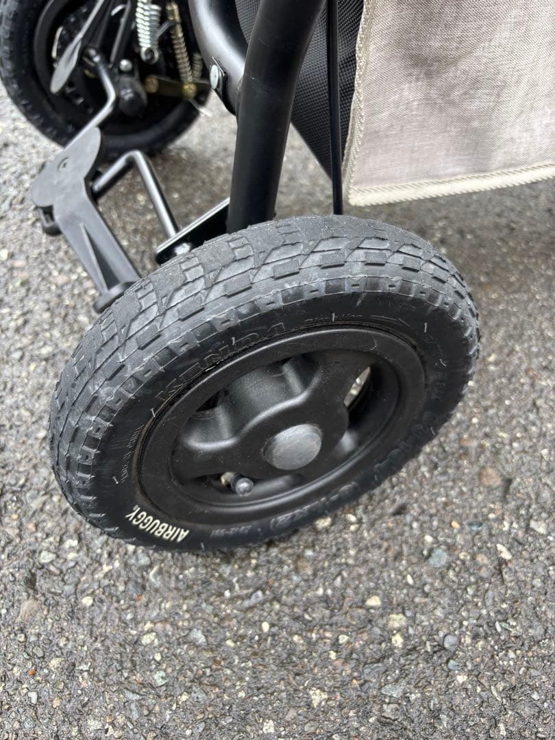 エアバギー　ココプレミアフロムバース　アースグレイ