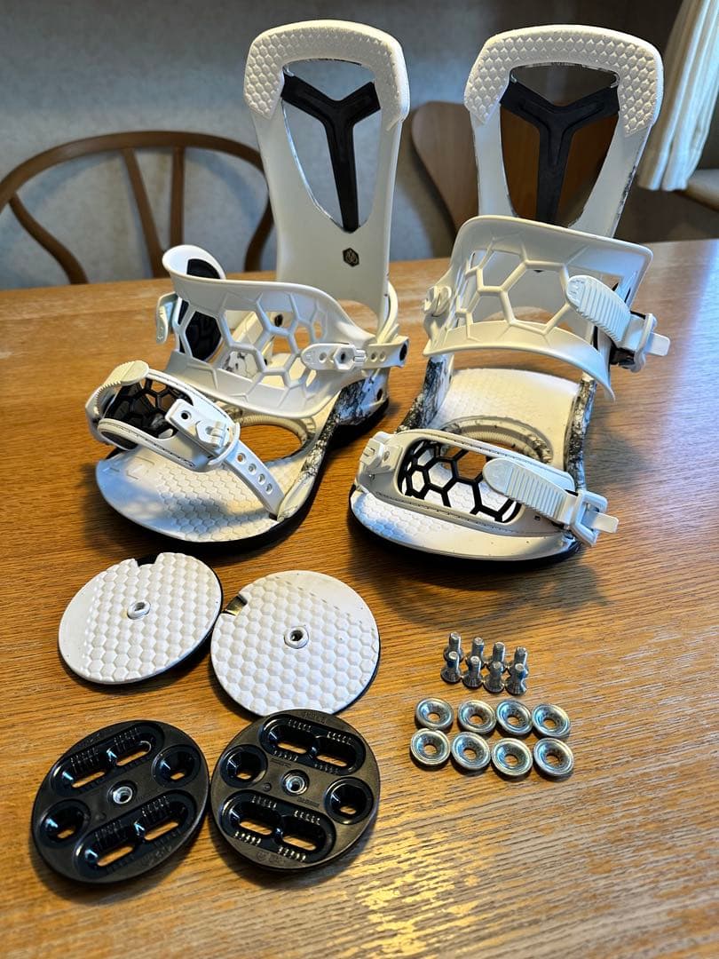 19-20モデル UNION FALCOR サイズM ビンディング