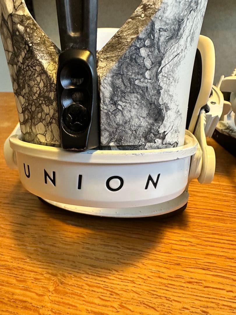 19-20モデル UNION FALCOR サイズM ビンディング