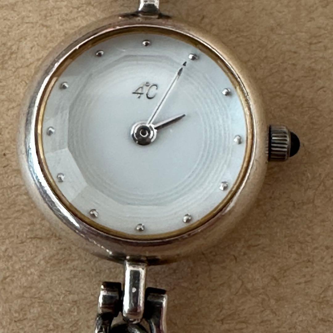 ヨンドシ(4°C )シルバー925 ブレスレットウオッチ　かわいい