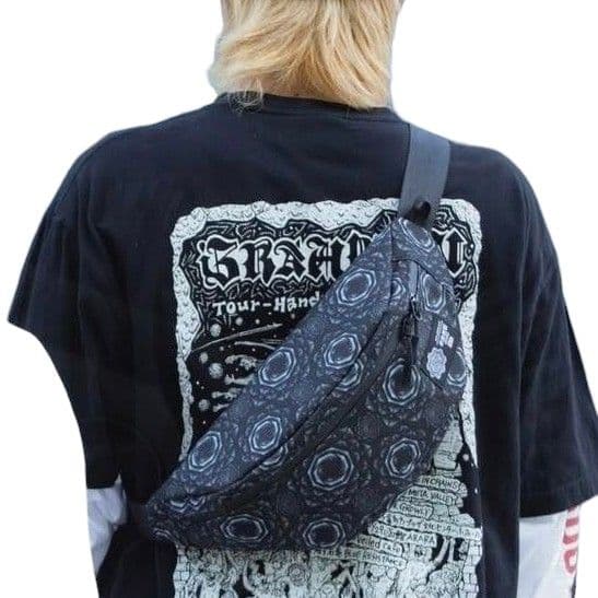 【未使用】尽未来祭 2025 BRAHMAN KiU ボディバッグ 風とロック