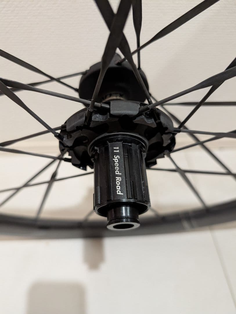 CADEX 50 ULTRA DISC TUBELESS チューブレス