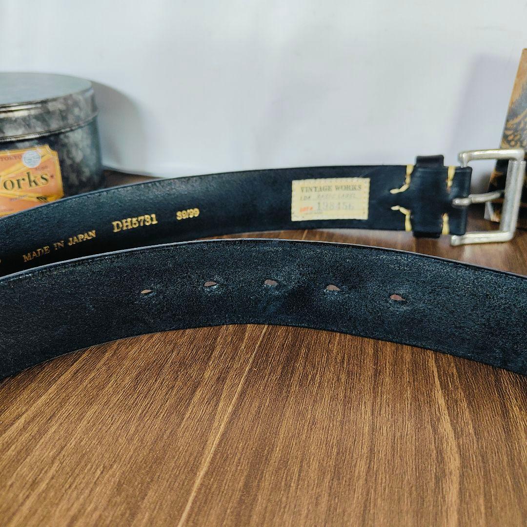 R　　　　　　　　　　　　　　　　Vintage Works DH5731