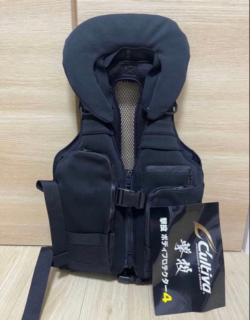 【カルティバ】撃投ボディプロテクター4 ブラック