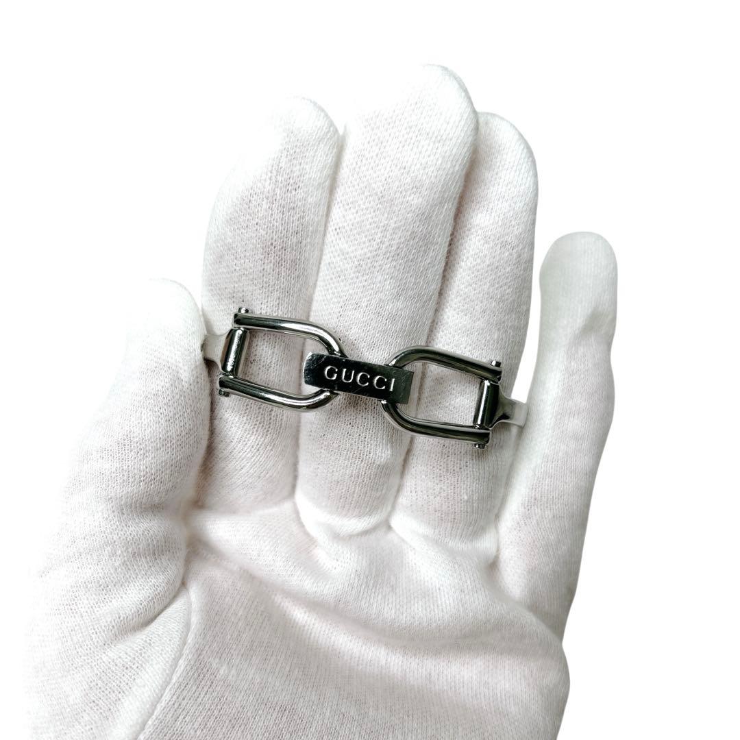 電池新品　GUCCI バングルウォッチ 1500L 黒文字盤 シルバー 箱付