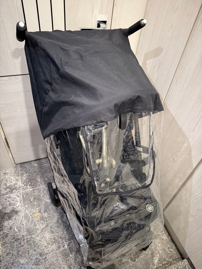 Cybex リベル 2024 バンパー、レインカバー付き