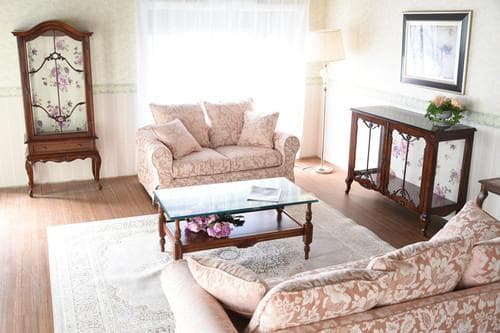 フラワーピンク 3Pソファー　幅１８５cm 日本の住宅サイズにマッチさせました。