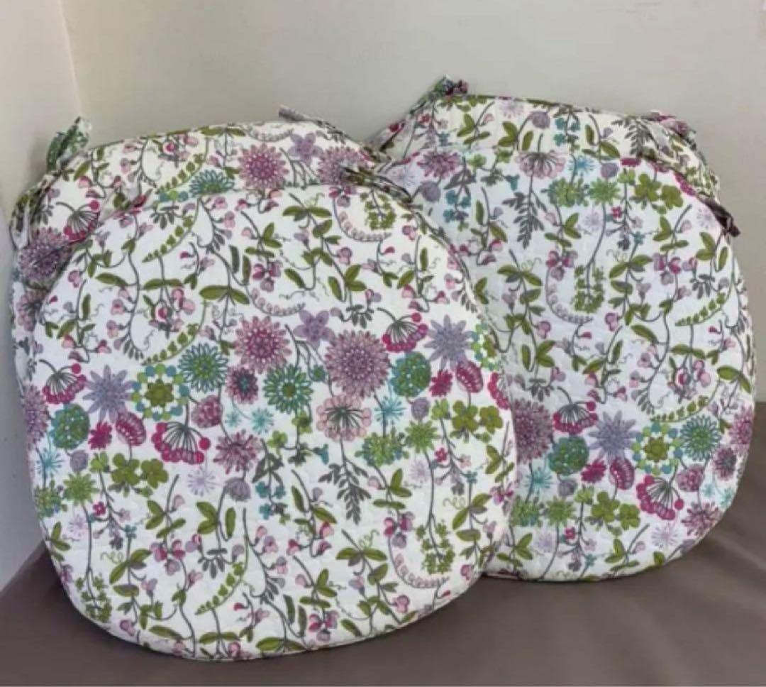 ダイニングシートクッション　4枚セット　ボタニカルフラワー