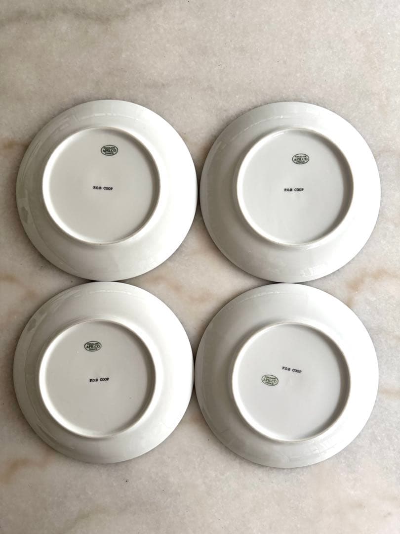 APILCO F.O.B COOP ホワイト　白　丸皿 4枚セット　アピルコ