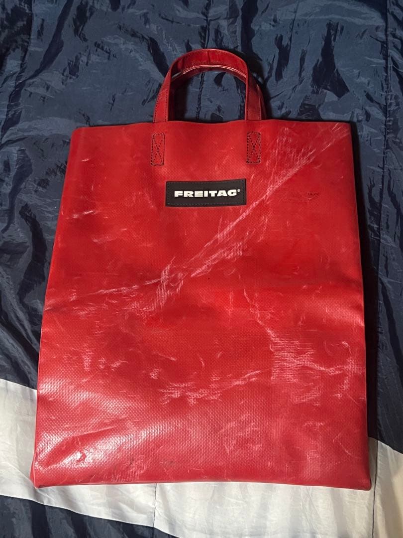 フライターグ マイアミバイス　F52 オールレッド