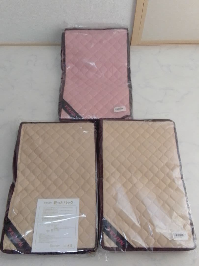 未使用 乾っとパック 小×6セット 防ダニプラス ピンク ベージュ 収納ケース