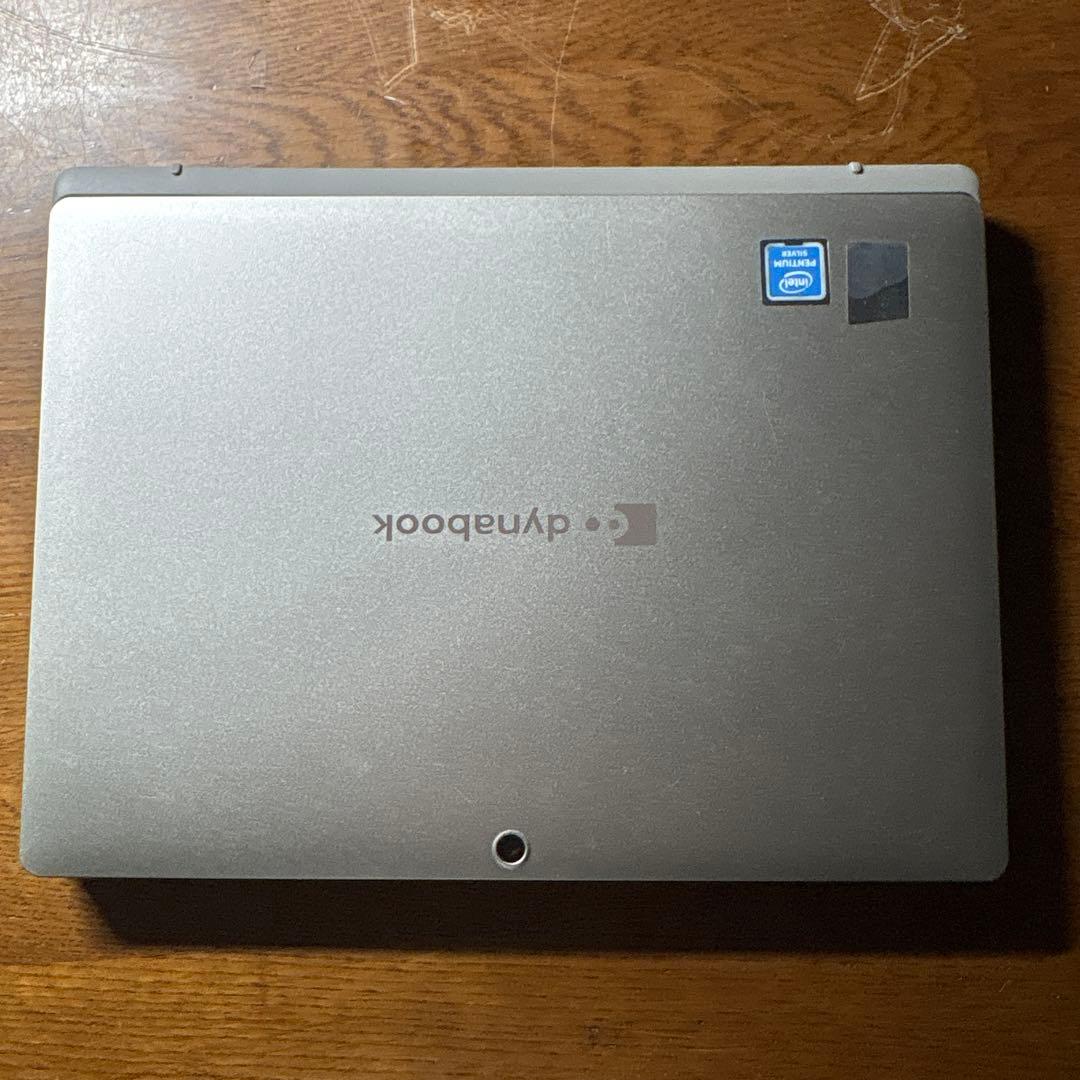 dynabook k60 タブレット