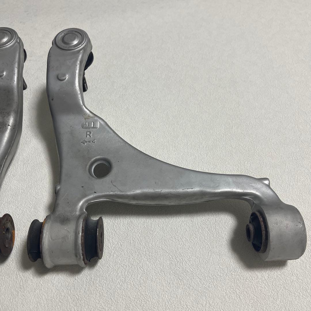 あき　30セルシオ　35mm短縮リアアッパーアーム