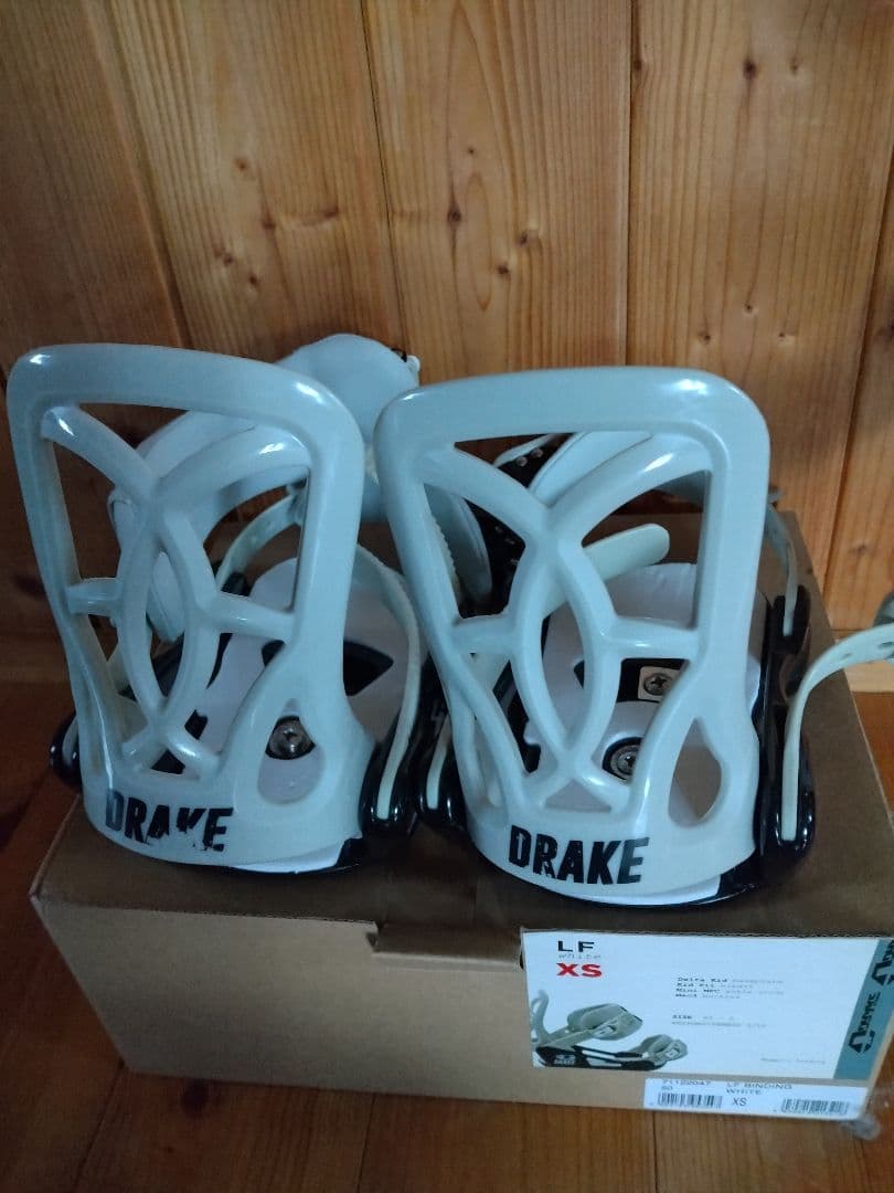 激レア 希少 キッズ DRAKE LF スノーボードビンディング XS ホワイト