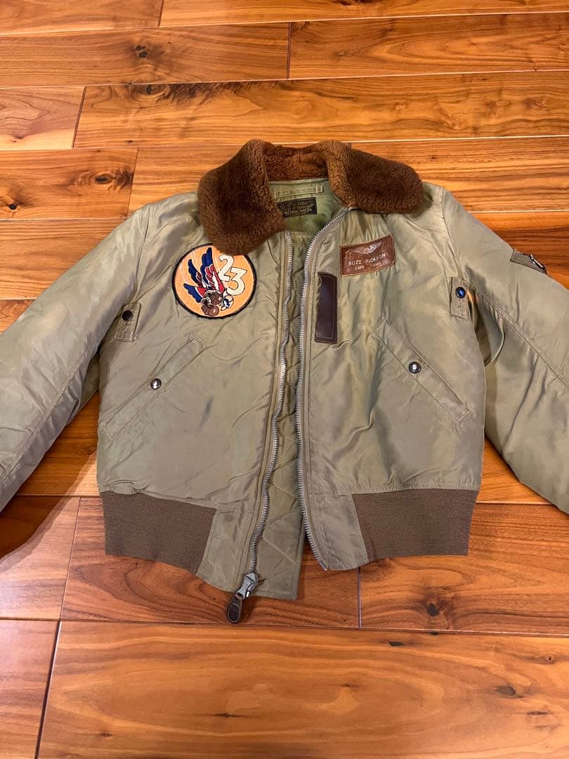 バズリクソンズ　Ｂ15フライトジャケット オリーブグリーン