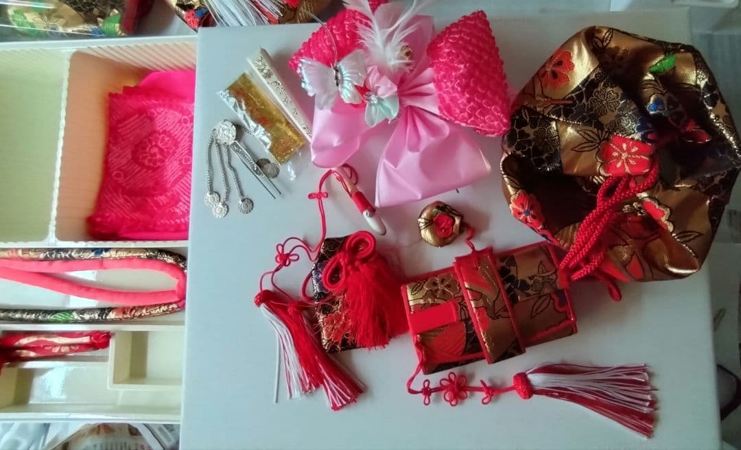 七五三セット✿お着物なし✿赤いフック付タイプ✿折りたたみ箱✿ 金色の寿文字