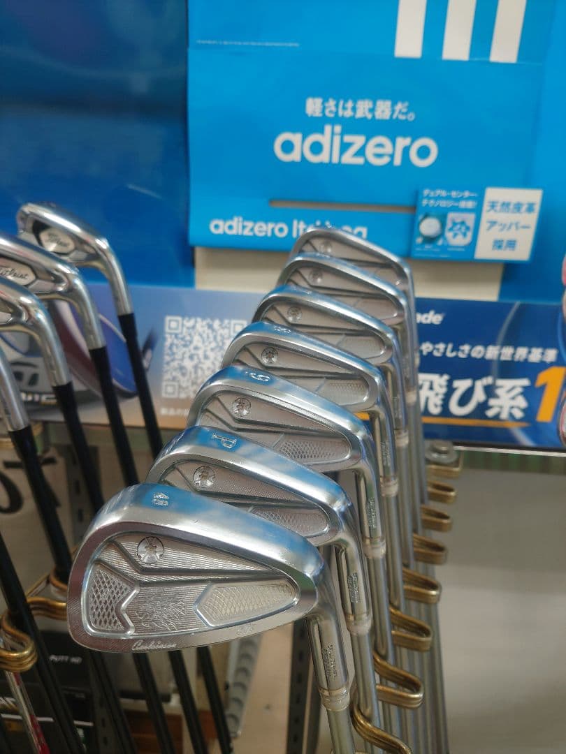 エミリッドバハマ、CV―8！シャフトKBS115.FLEXＲ