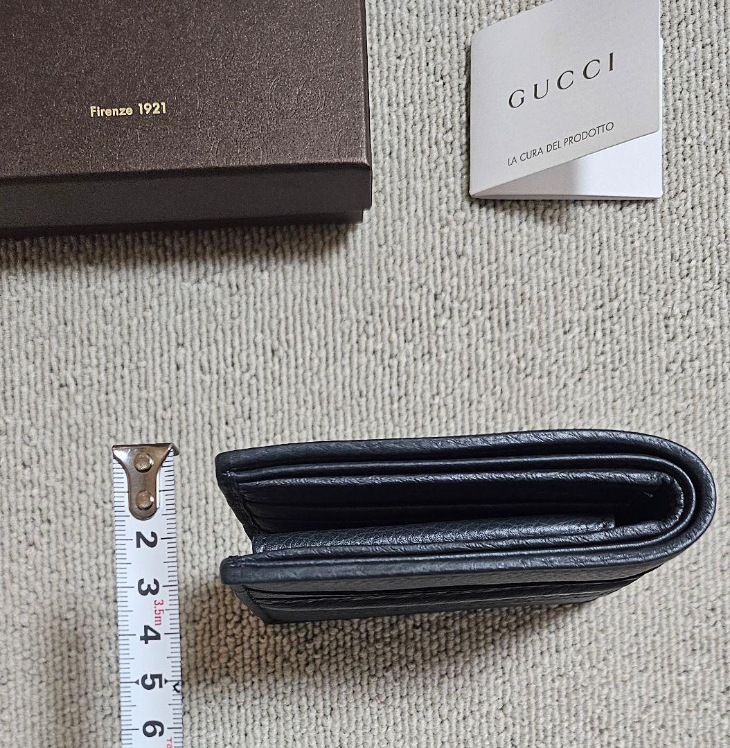 【新品未使用】GUCCI 二つ折り財布 革 レザー