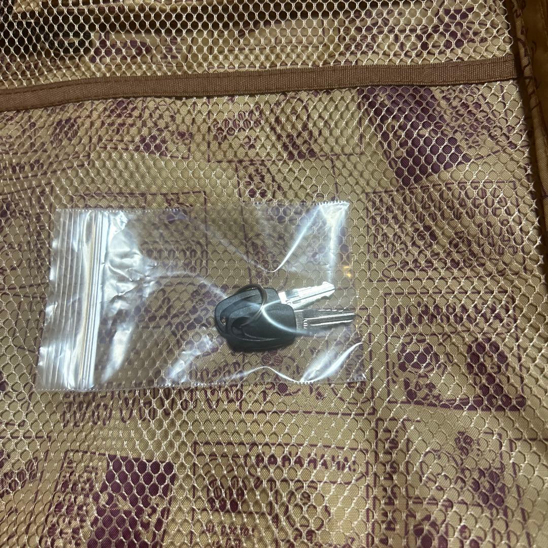 スヌーピー　PEANUTS キャリーケース(機内持ち込み可能)お値引お受けします