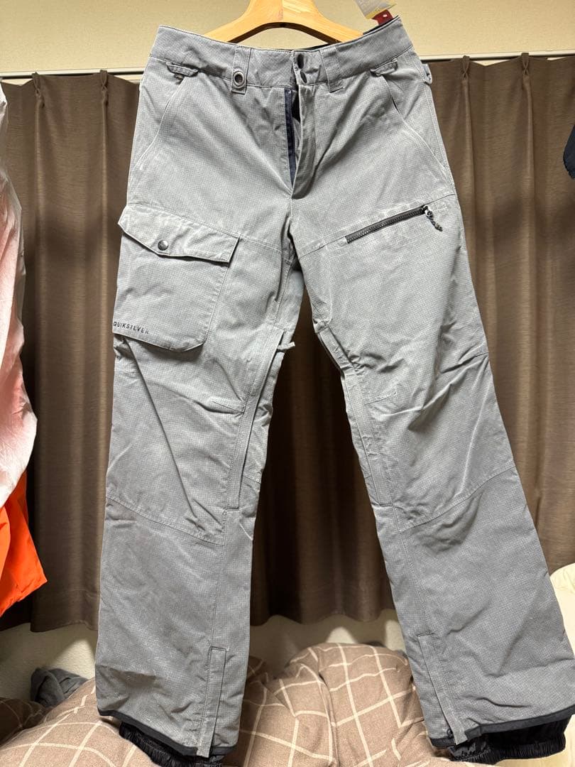 スノーボードウェア　686 GORE-TEX ※パンツ(別ブランド付き)