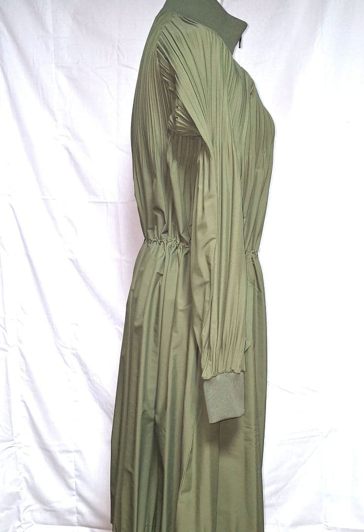 【チリパ】PLEATS PLEASEハイネックプリーツコート ワンピース