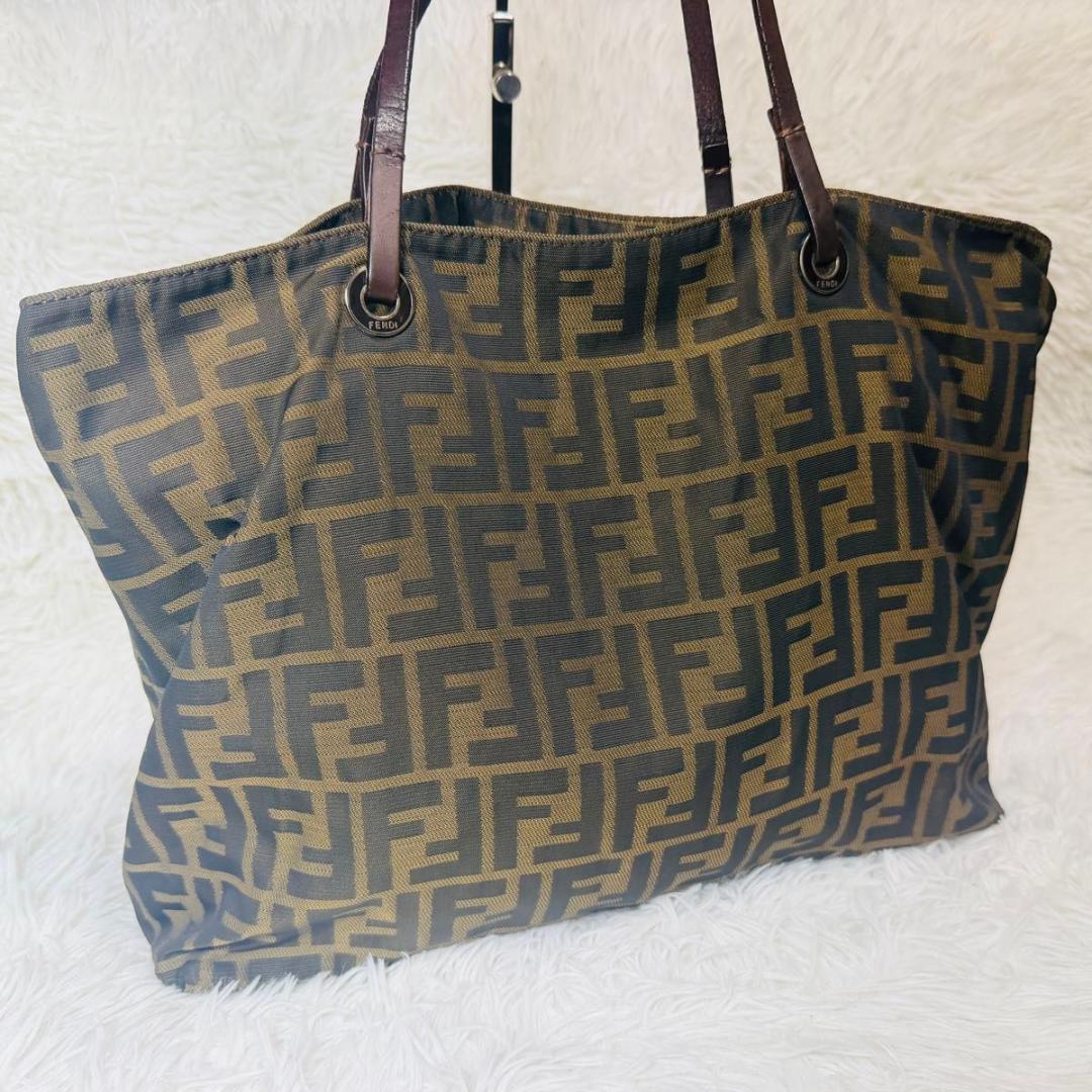 FENDI フェンディ トートバッグ ズッカ柄 オールドフェンディ A4収納可