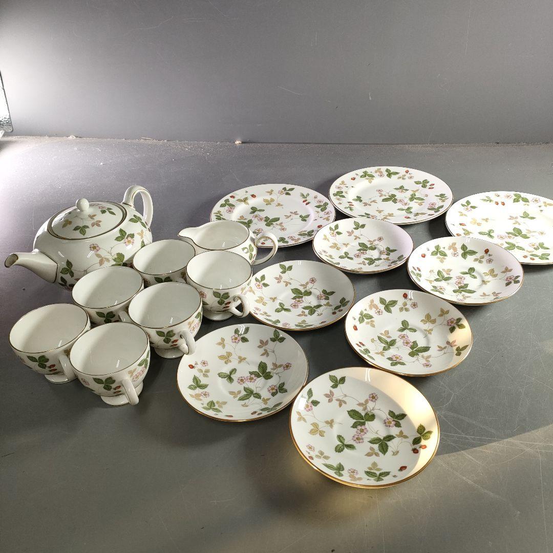 736-1/ワイルドストロベリー//茶器/皿揃/計17客/箱なし