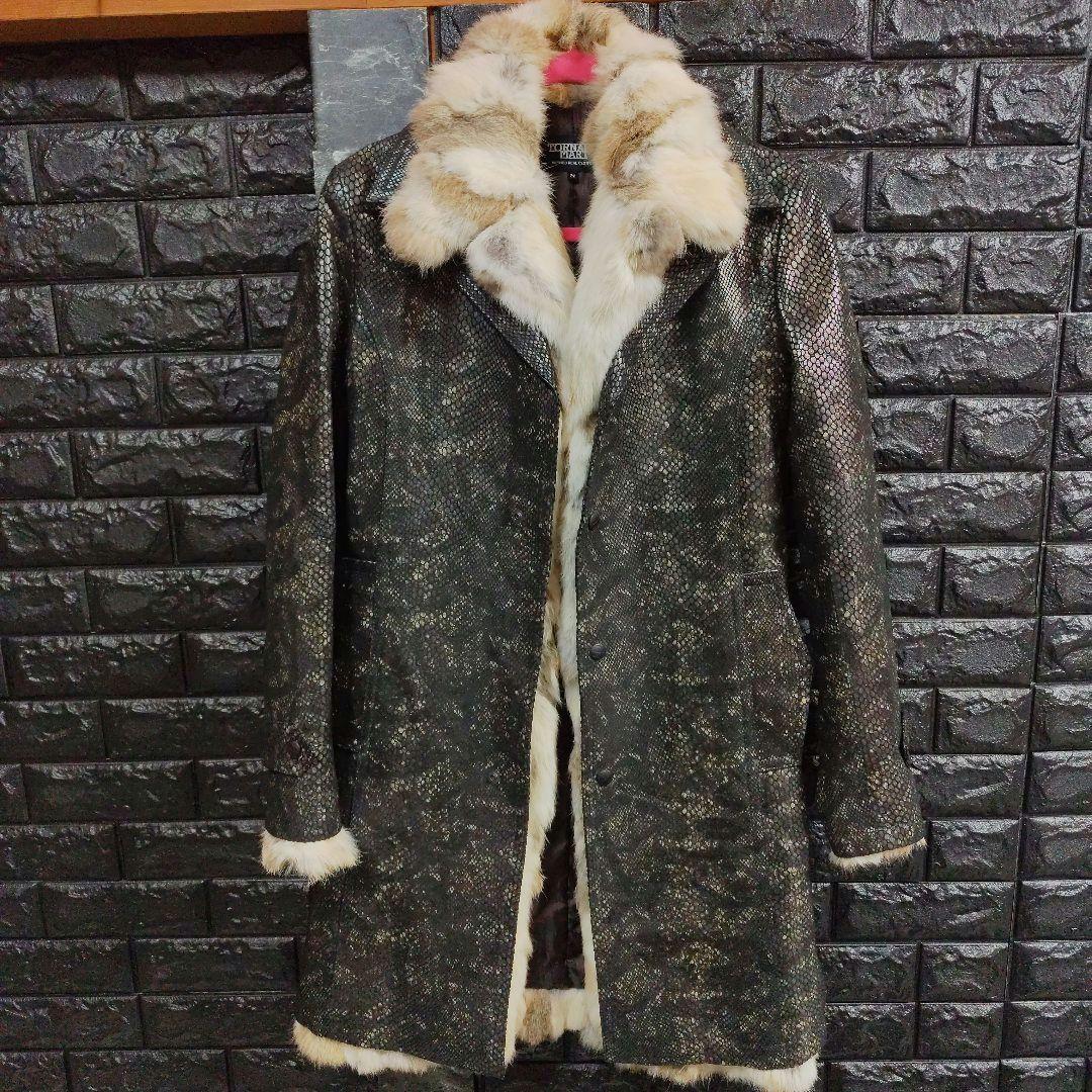 タケシ未使用品トルネードマートラビットファー黒パイソン柄レザー豚革コート