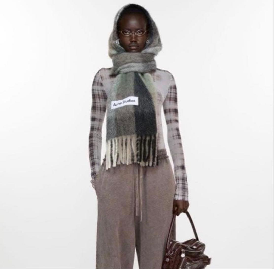 【未使用品】Acne Studios チェック柄マフラー 250 x 28 cm