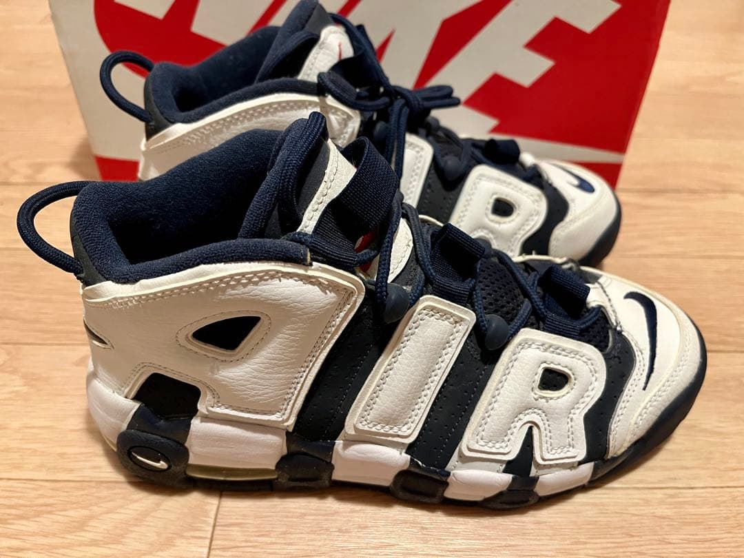 NIKE AIR MORE UPTEMPO スニーカー 24cm