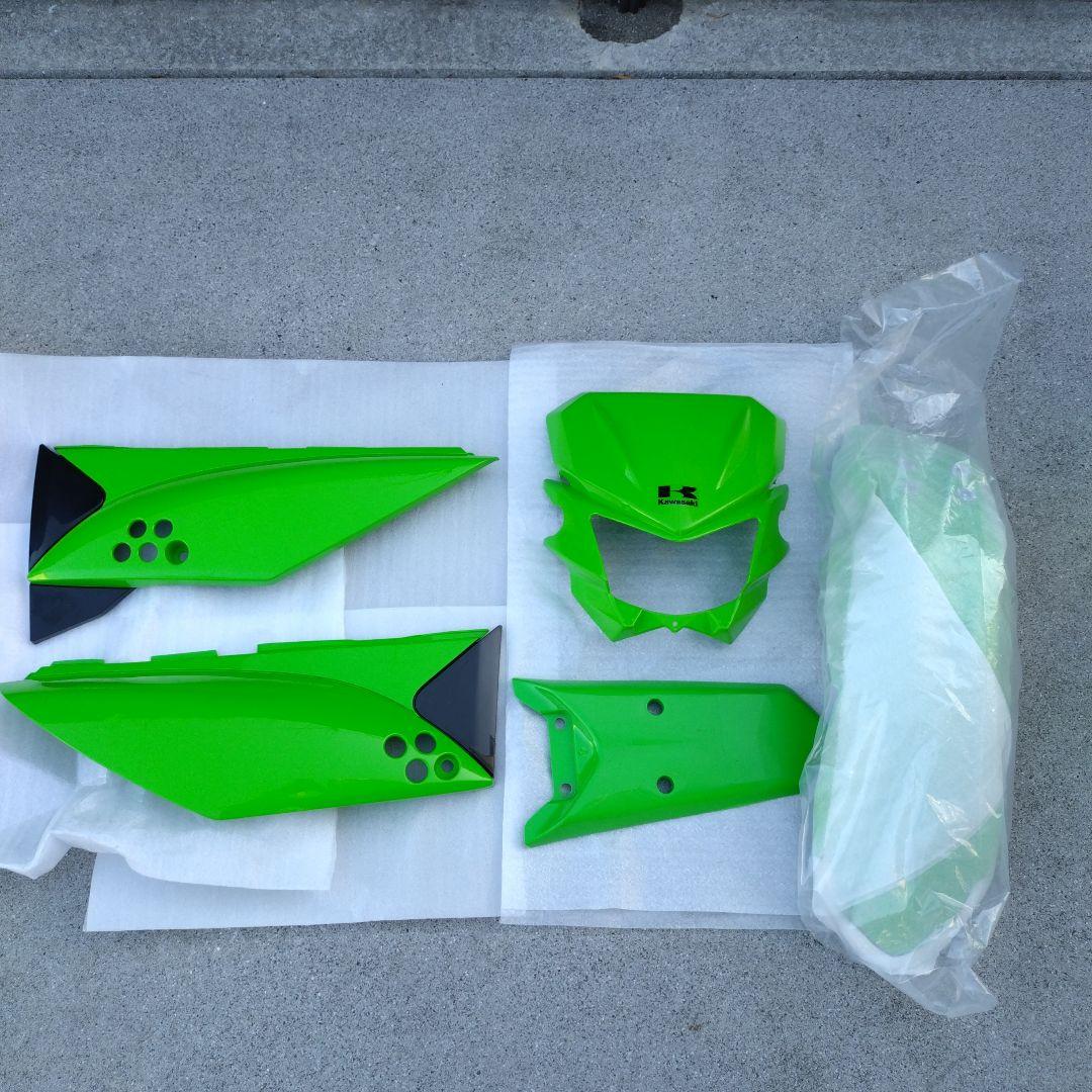 KLX125 純正外装セット ライムグリーン