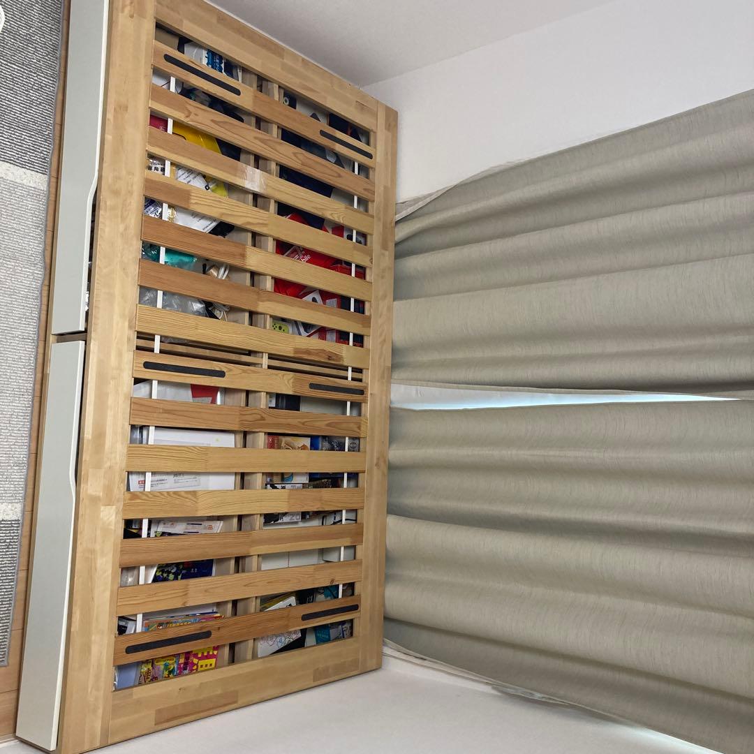 セミダブル　ベットフレーム収納付き　（IKEA MANDAL）