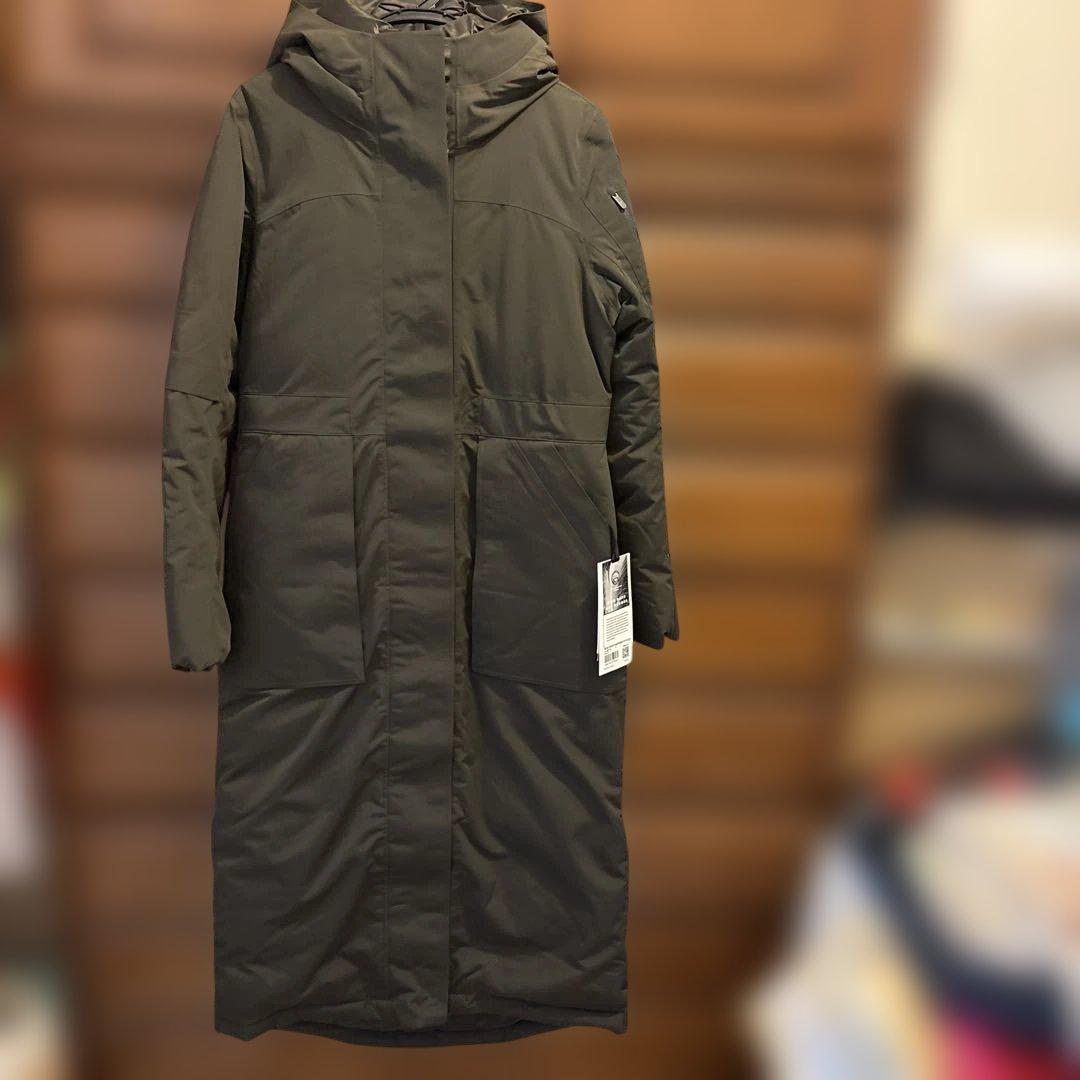 ルルレモン　ダウンジャケットロング　サイズ４