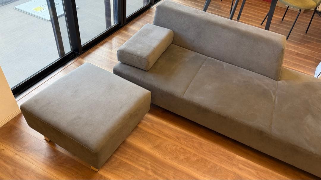 FLANNEL SOFAスツールと肘置きクッション