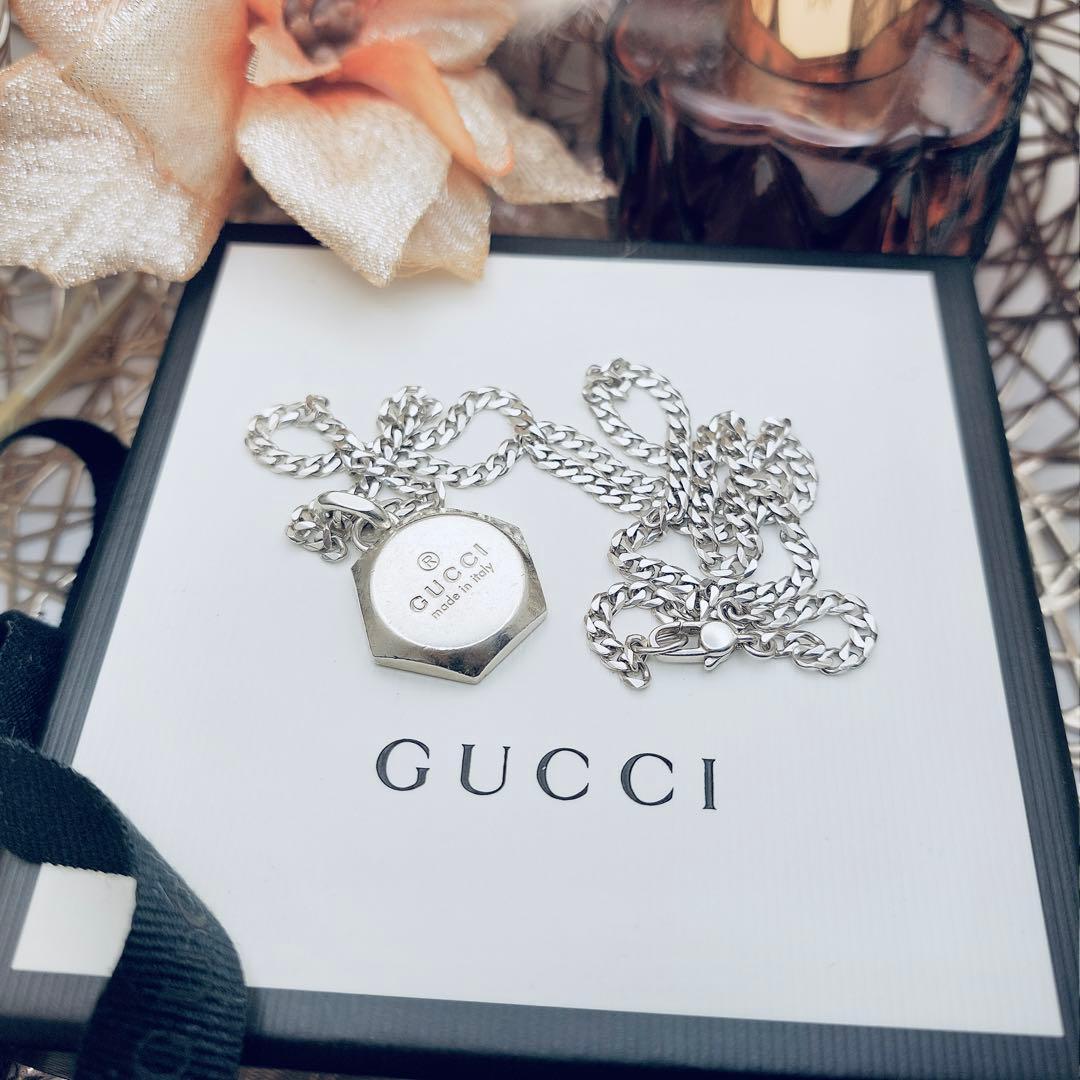 GUCCI グッチ トレードマーク ヘキサゴン ロゴ 六角形　ネックレス