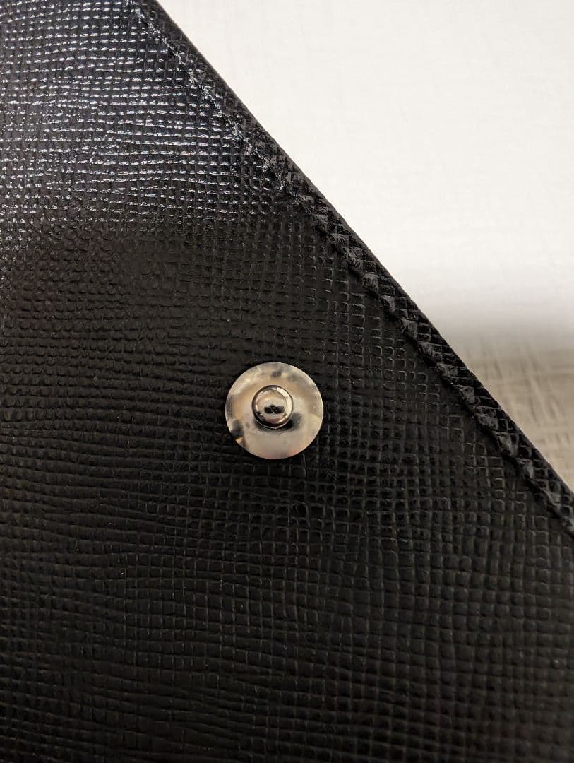 Burberry チェック柄 二つ折り財布