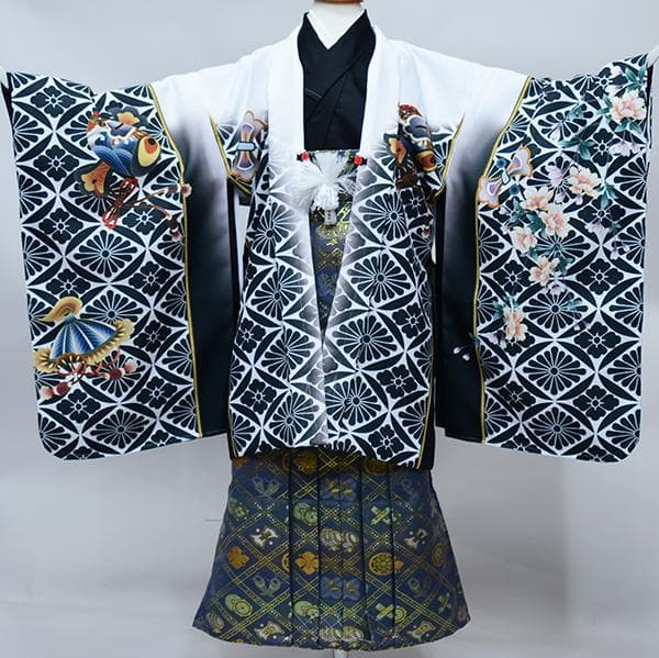 七五三 五歳 男児 羽織袴フルセット L寸 白地×黒 袴変更可能 NO38756