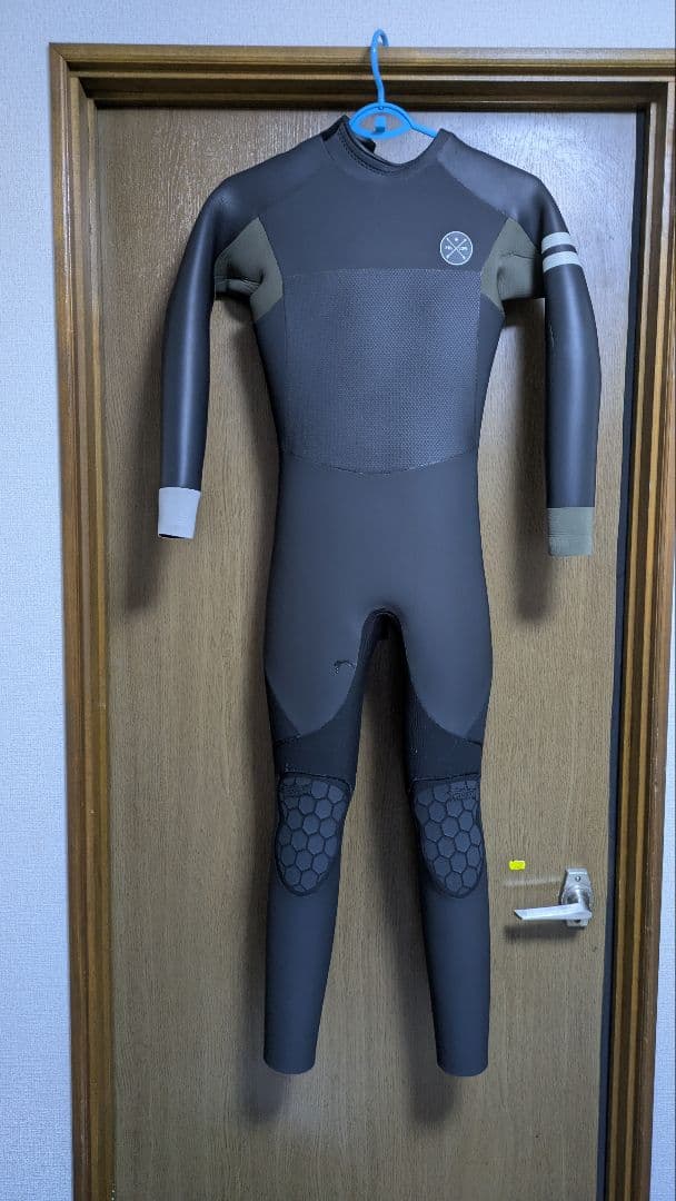 FELLOW セミドライ 5×3mm ウェットスーツ 120-160B