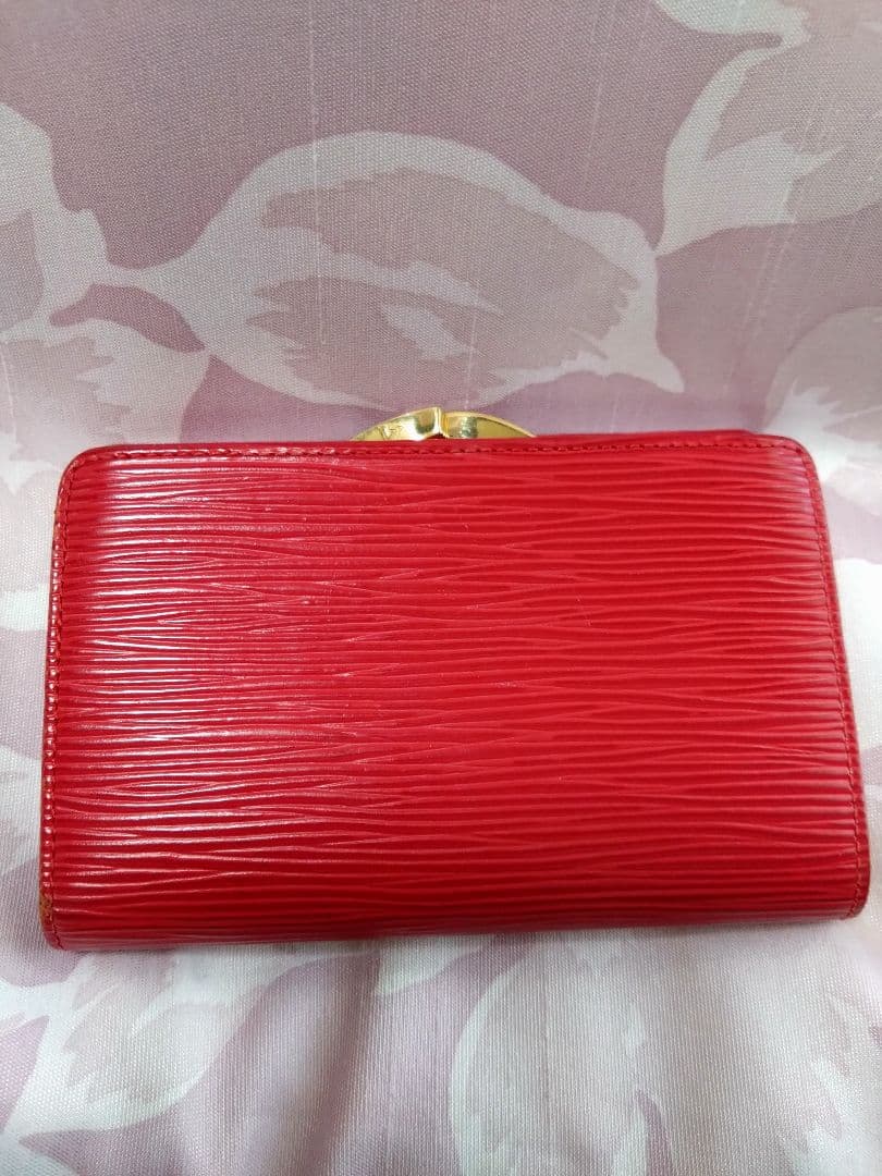 【お値下げ！】ルイヴィトン Louis Vuitton エピがま口財布 レッド