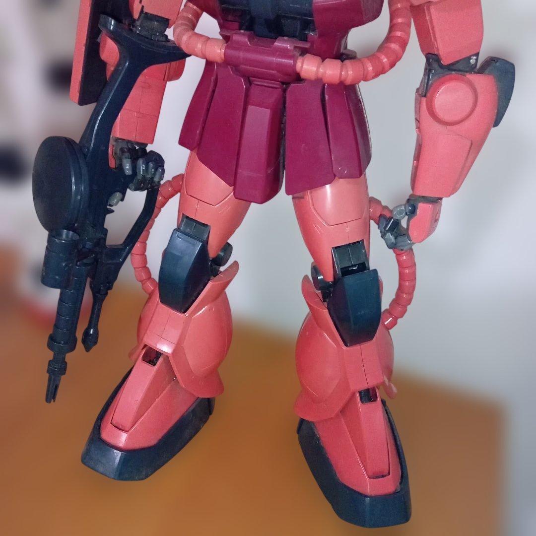 PG 1/60 MS-06S シャア専用ザクⅡ＆機動戦士ガンダム完成品　ガンプラ