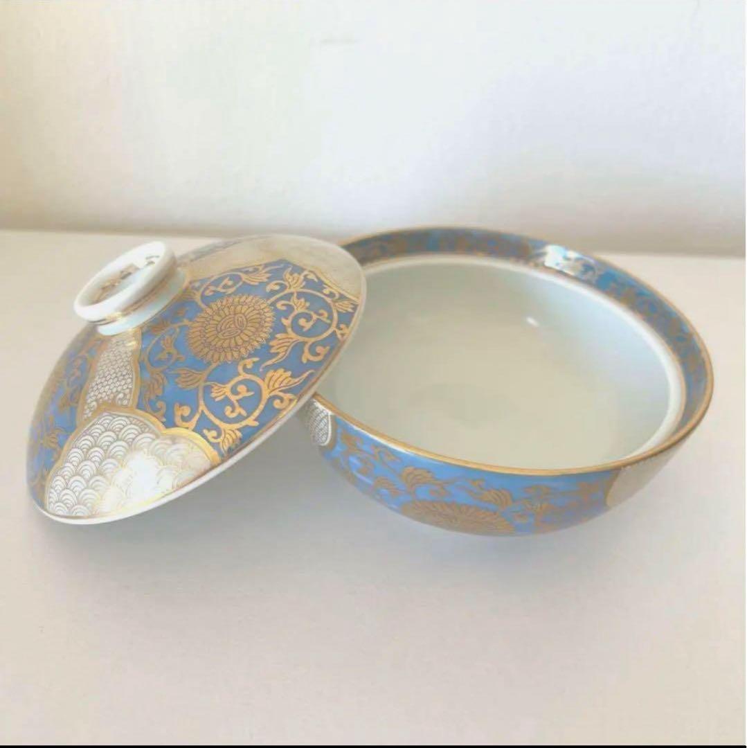 有田焼　徳幸窯　錦青地金彩菊華紋4寸蓋物 小鉢