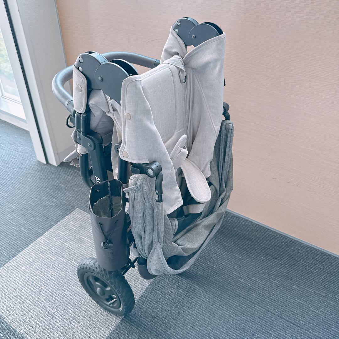 AIRBUGGYエアバギー　ここプレミアフロムバース　ベビーカー